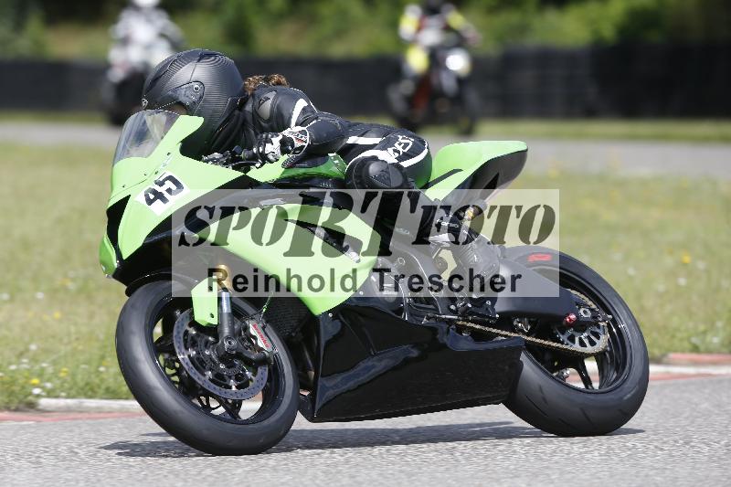 Archiv-2025/22 06.06.2025 DISCOVER the BIKE ADR/Bike 1 gruen/45